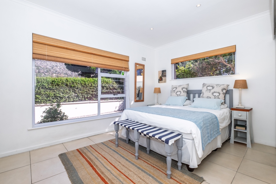 3 Bedroom Property for Sale in Glencairn Heights Western Cape